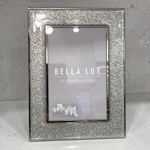 *NEW* Bella Lux picture frame